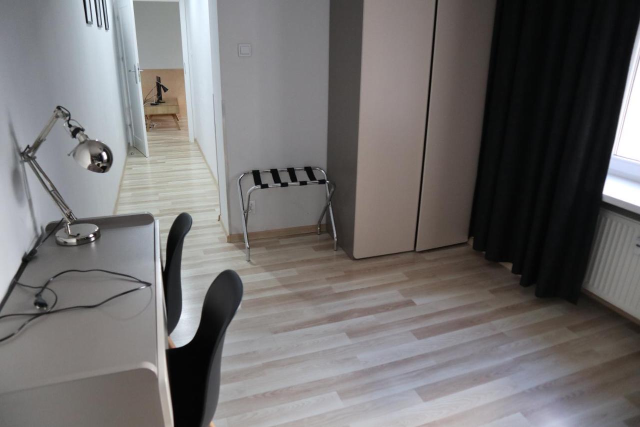 Milo Mi - 2 Bedroom Apartment In The Old Town Poznan Ngoại thất bức ảnh